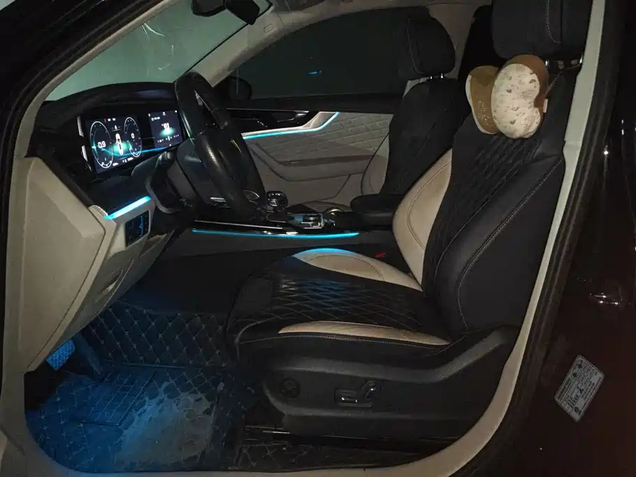 Hongqi Hongqi HS5 — миниатюра 9