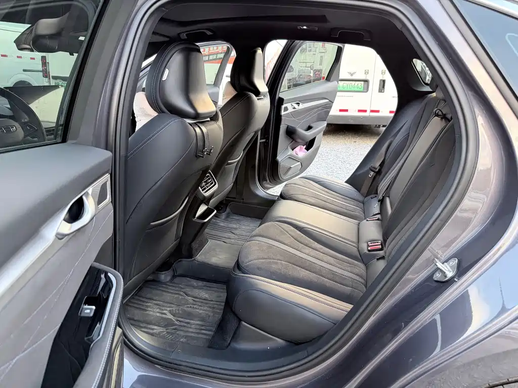 Geely Xingrui — миниатюра 13