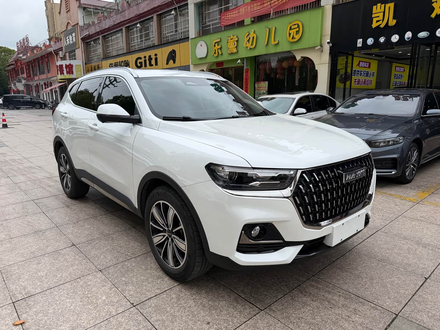 Haval Haval H6 1.5 л 2024 г. Белый, пробег 50000 км