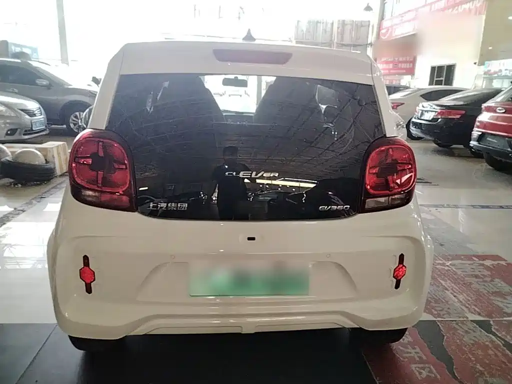 Roewe Clever — миниатюра 6