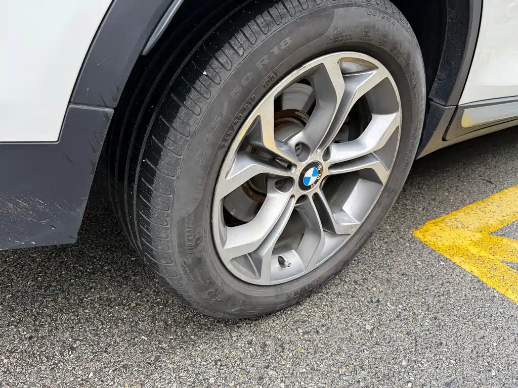 BMW X3 (Import) — миниатюра 10