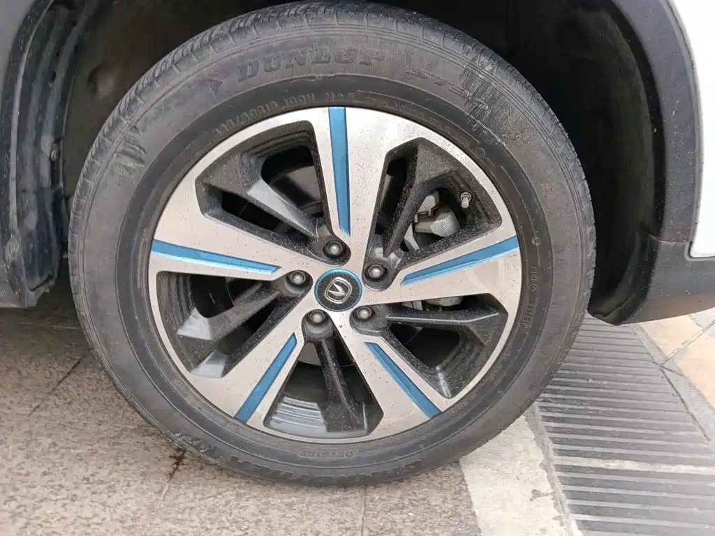 Changan CS75 New Energy — миниатюра 8
