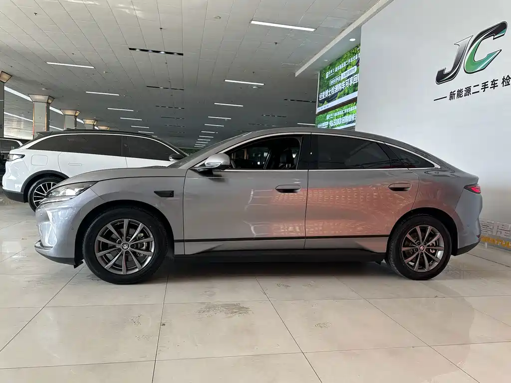 BYD Qin L — миниатюра 3