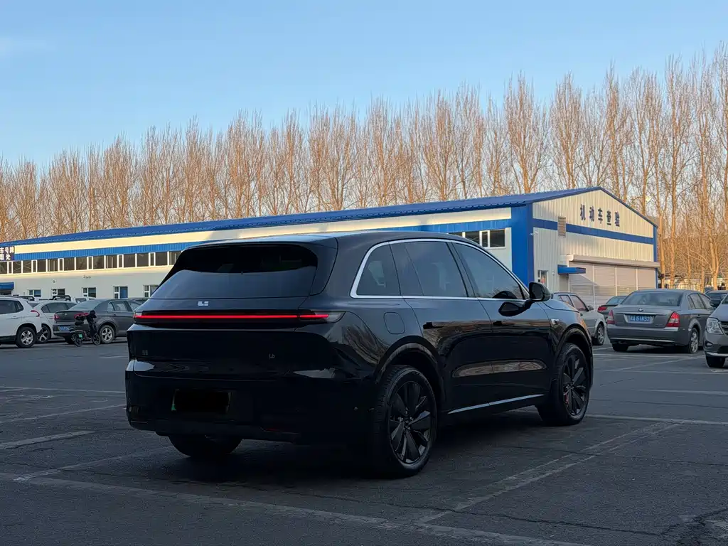 Li Auto IDEAL L6