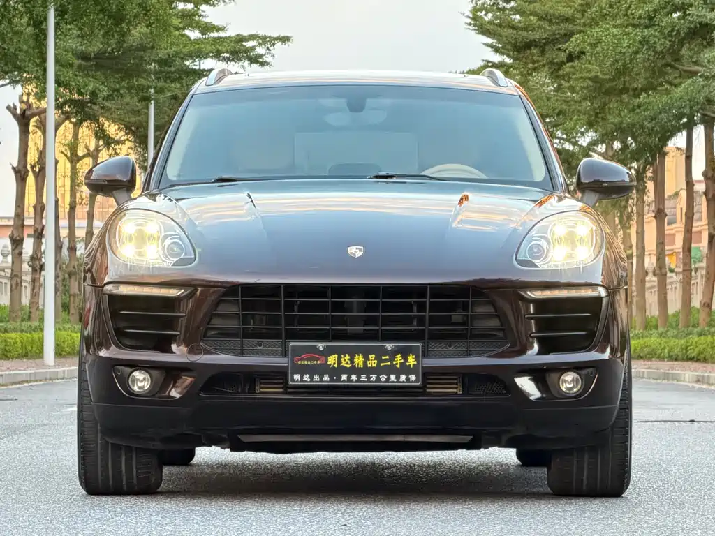Porsche Macan — миниатюра 2