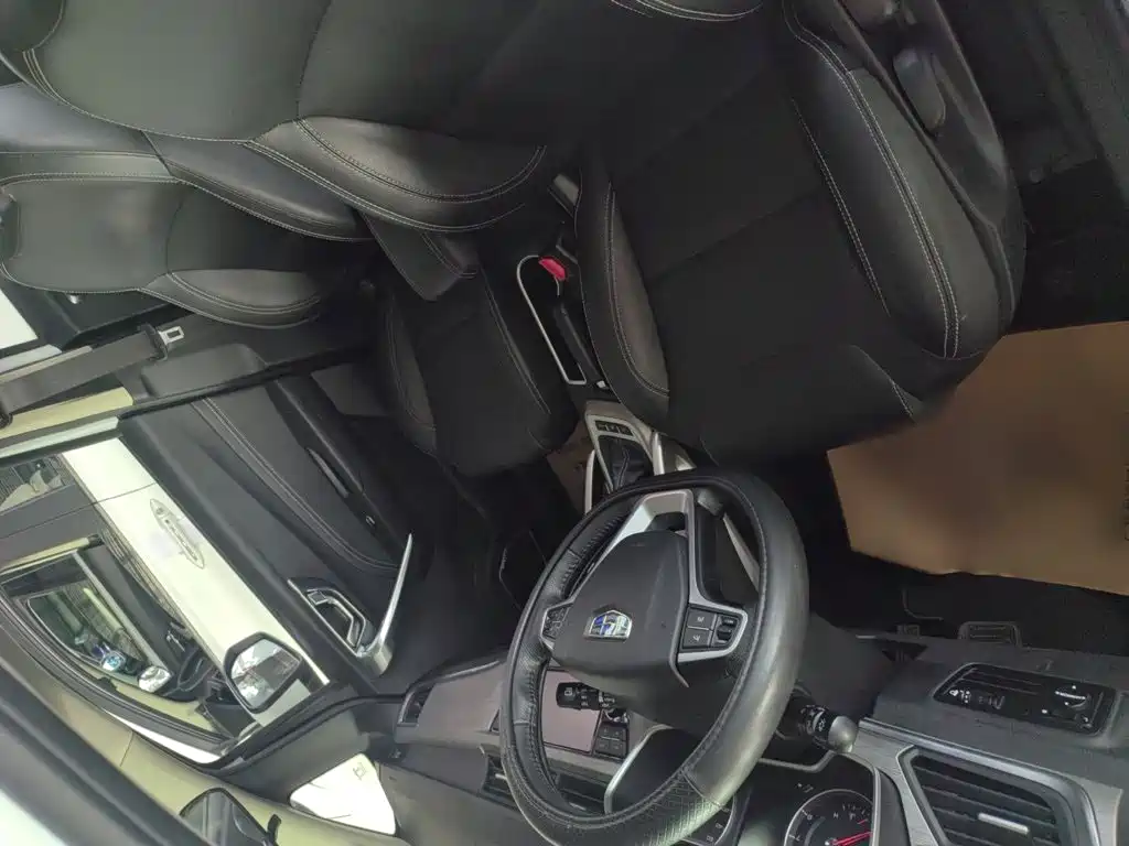 Geely Vision X3 — миниатюра 15