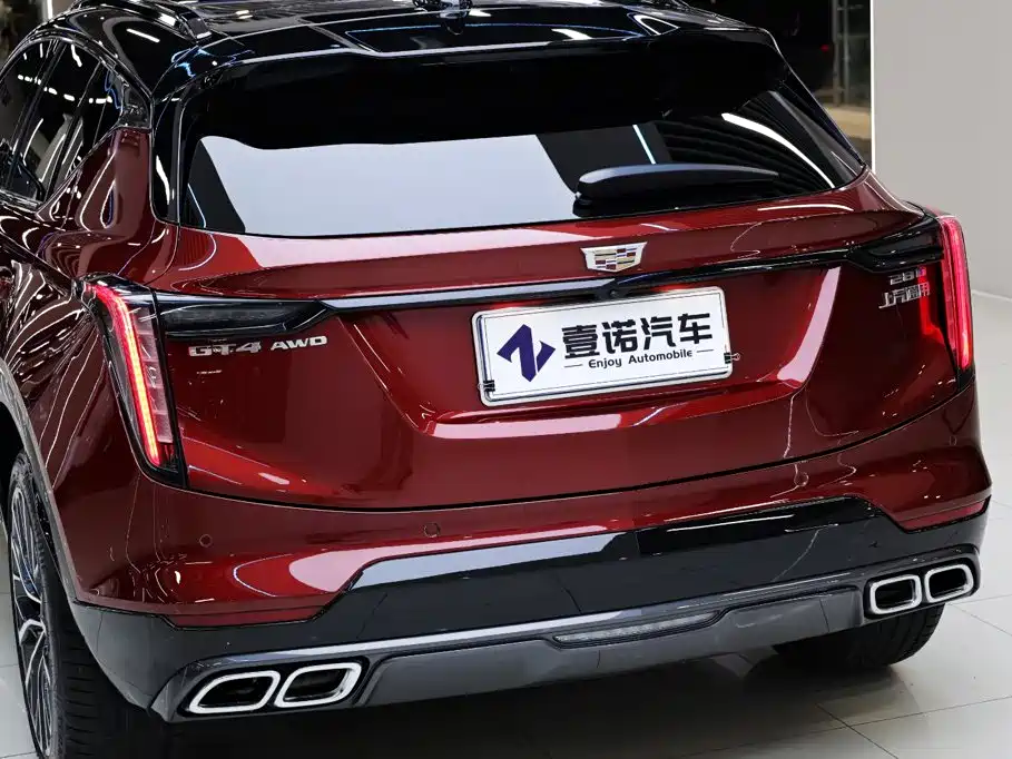 Cadillac GT4 — миниатюра 6