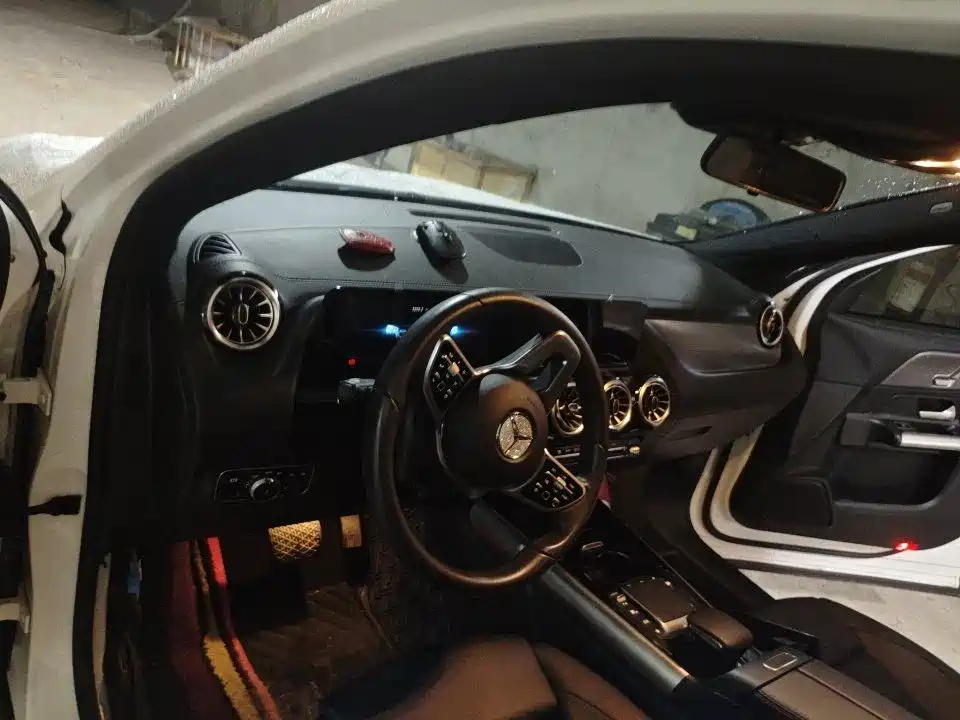 Mercedes-Benz GLA — миниатюра 4