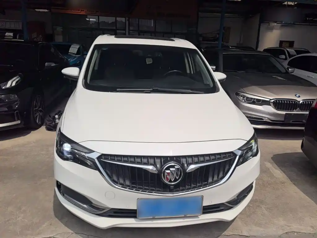 Buick GL6 — миниатюра 3