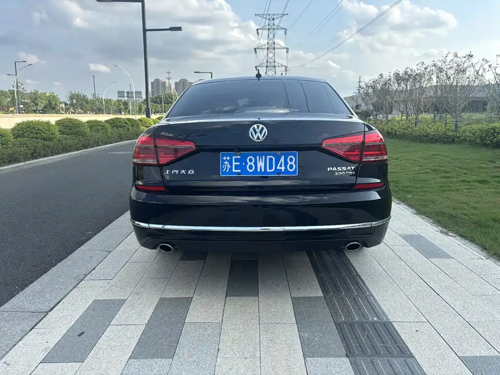 Volkswagen Passat — миниатюра 6