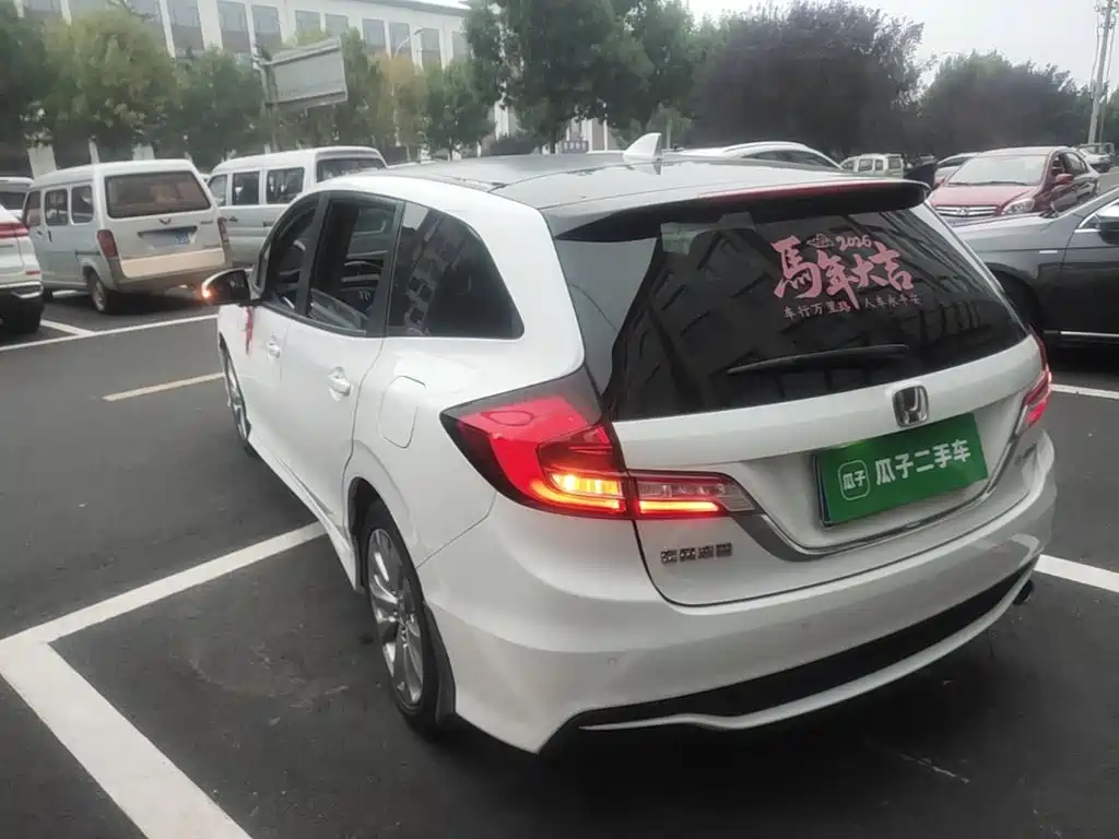 Honda Jade — миниатюра 5