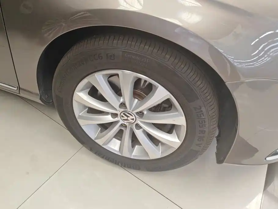 Volkswagen Magotan — миниатюра 6