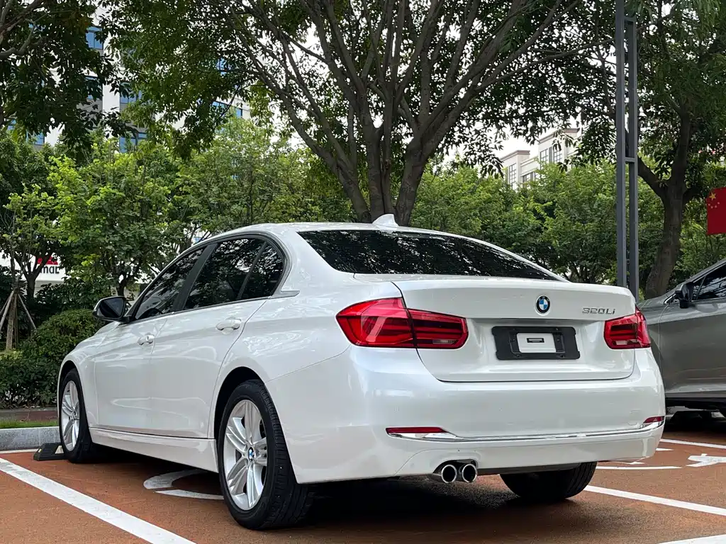 BMW 3 Series — миниатюра 7
