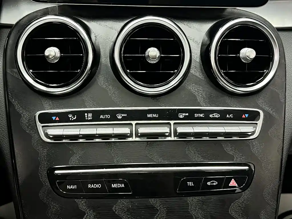 Mercedes-Benz C-Class — миниатюра 31