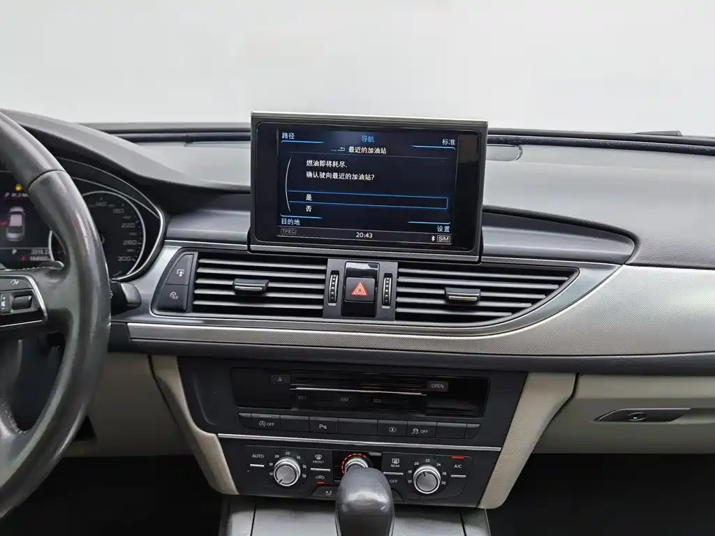 Audi A6L — миниатюра 12