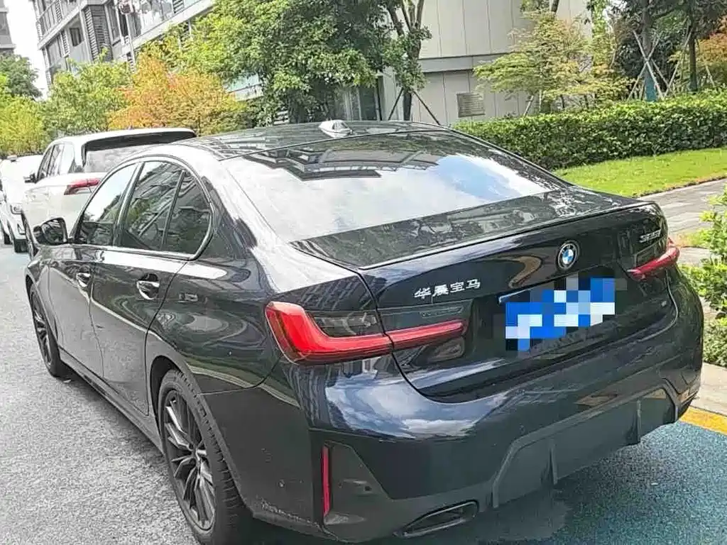 BMW 3 Series — миниатюра 3