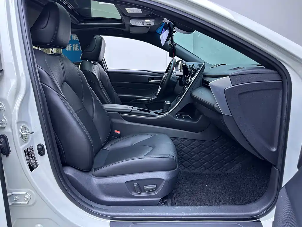Toyota Avalon — миниатюра 12