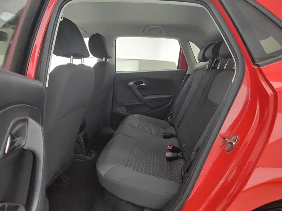 Volkswagen Polo — миниатюра 11