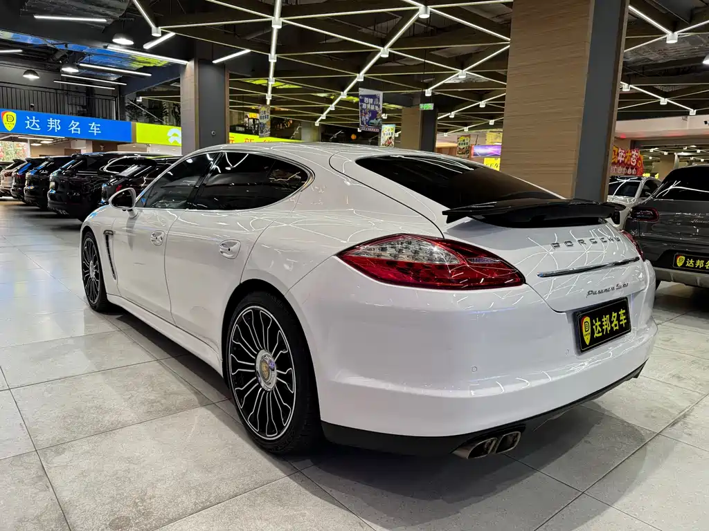 Porsche Panamera — миниатюра 18