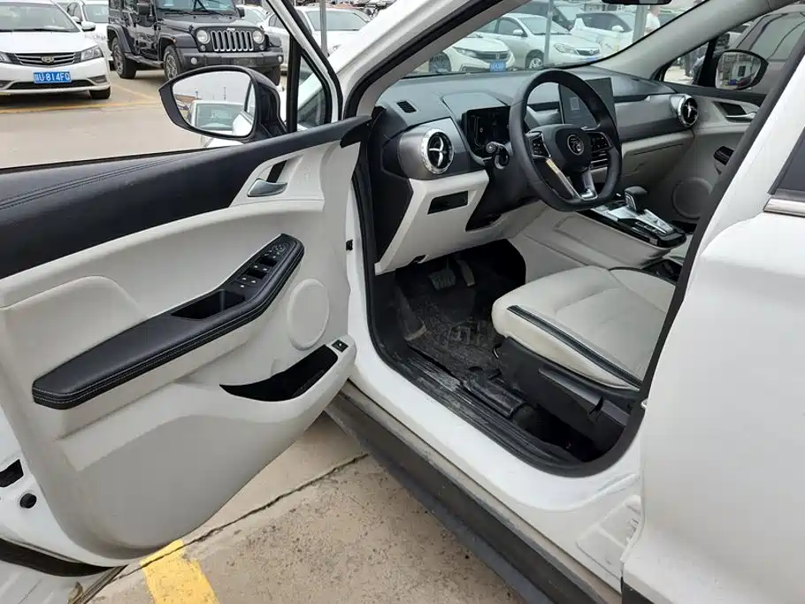 BYD Yuan Pro — миниатюра 9