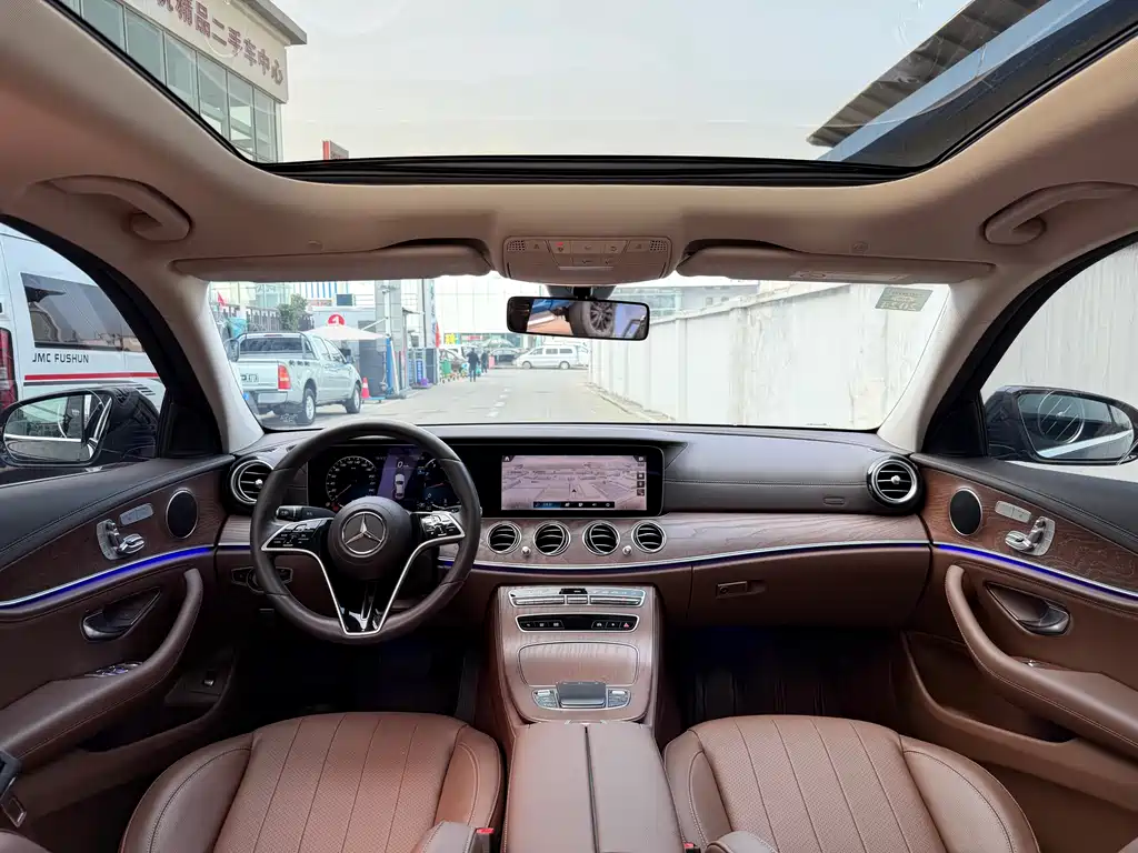 Mercedes-Benz E-Class E 2022 E 300 L Fashion