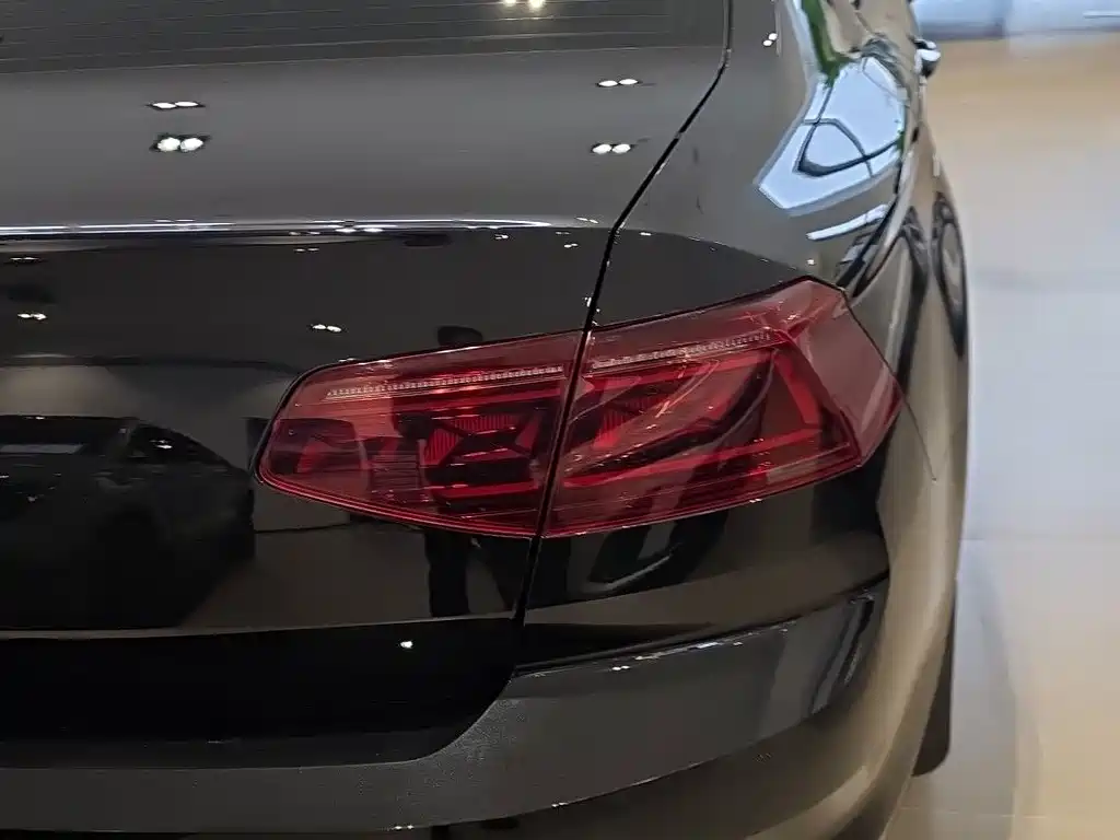 Volkswagen Magotan — миниатюра 6