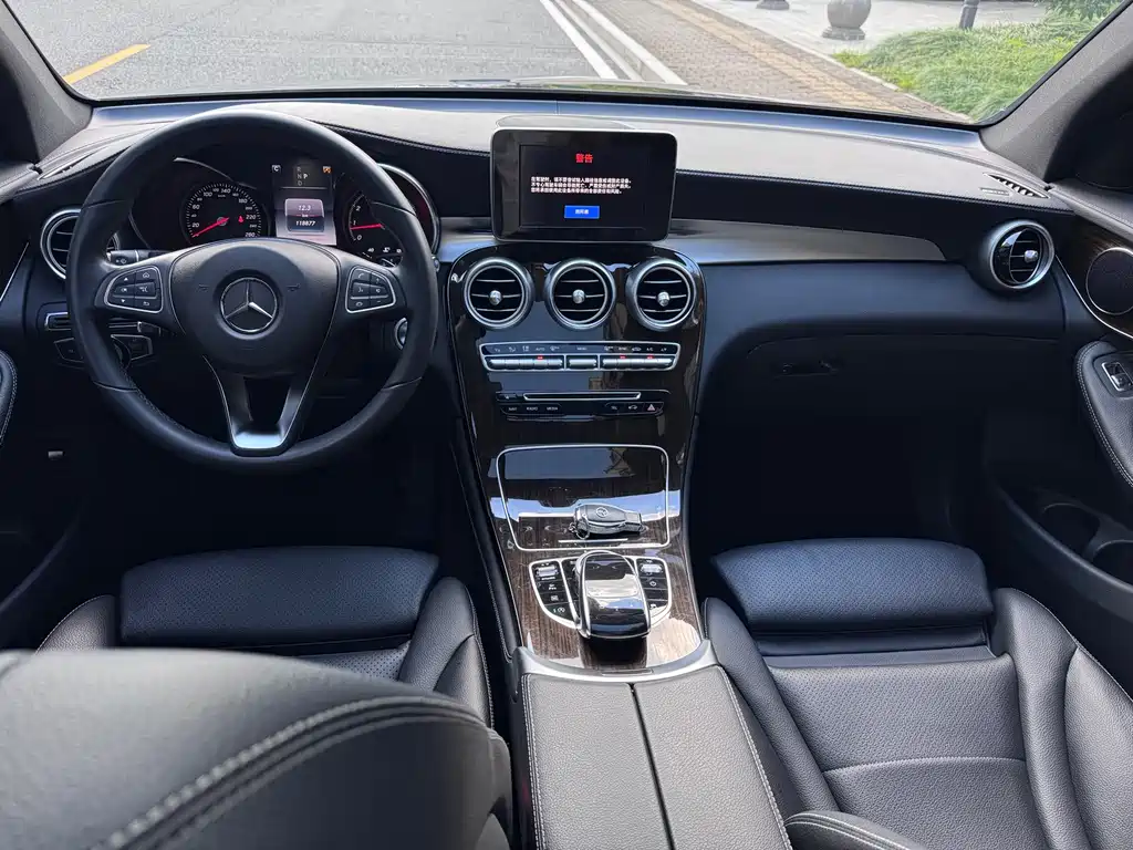 Mercedes-Benz GLC — миниатюра 10