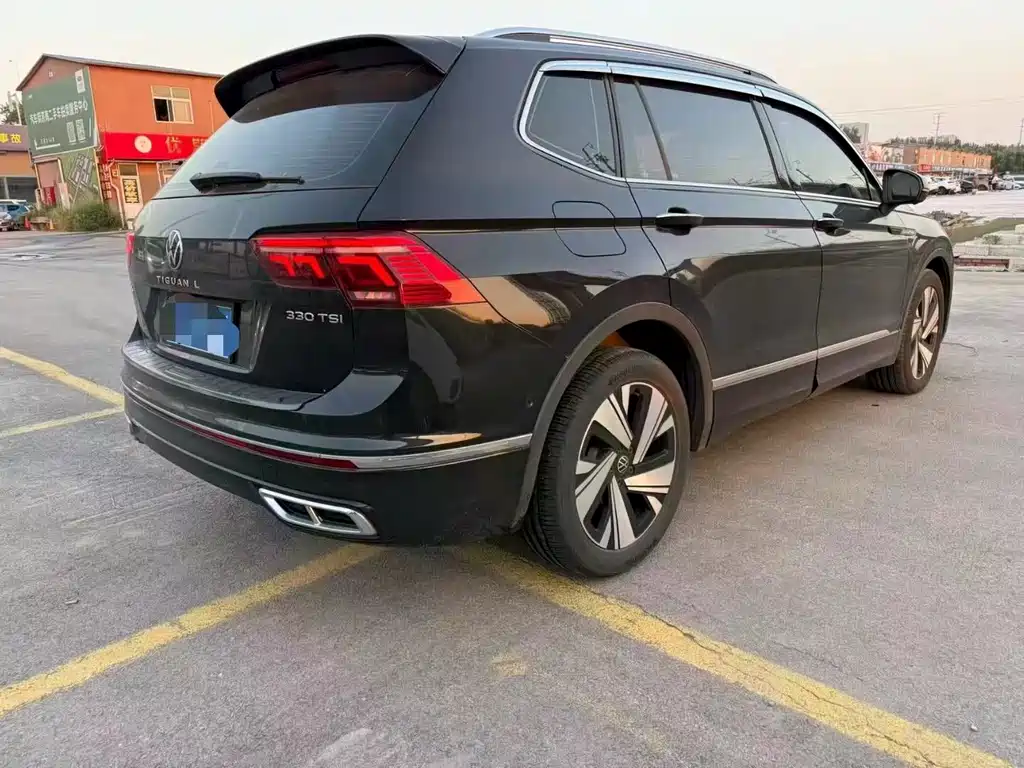 Volkswagen Tiguan L — миниатюра 8