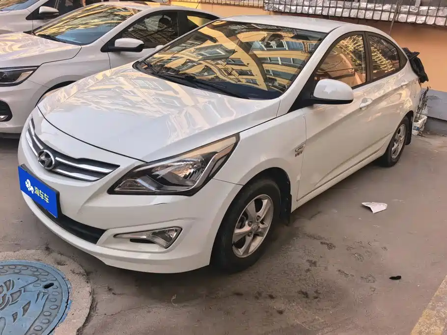 Hyundai Verna