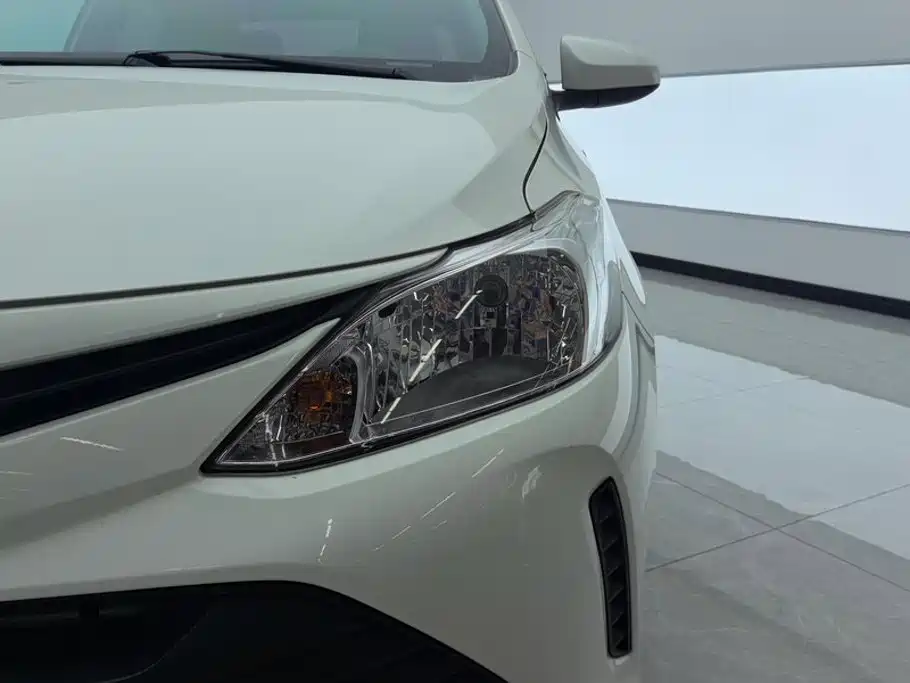 Toyota Vios — миниатюра 5