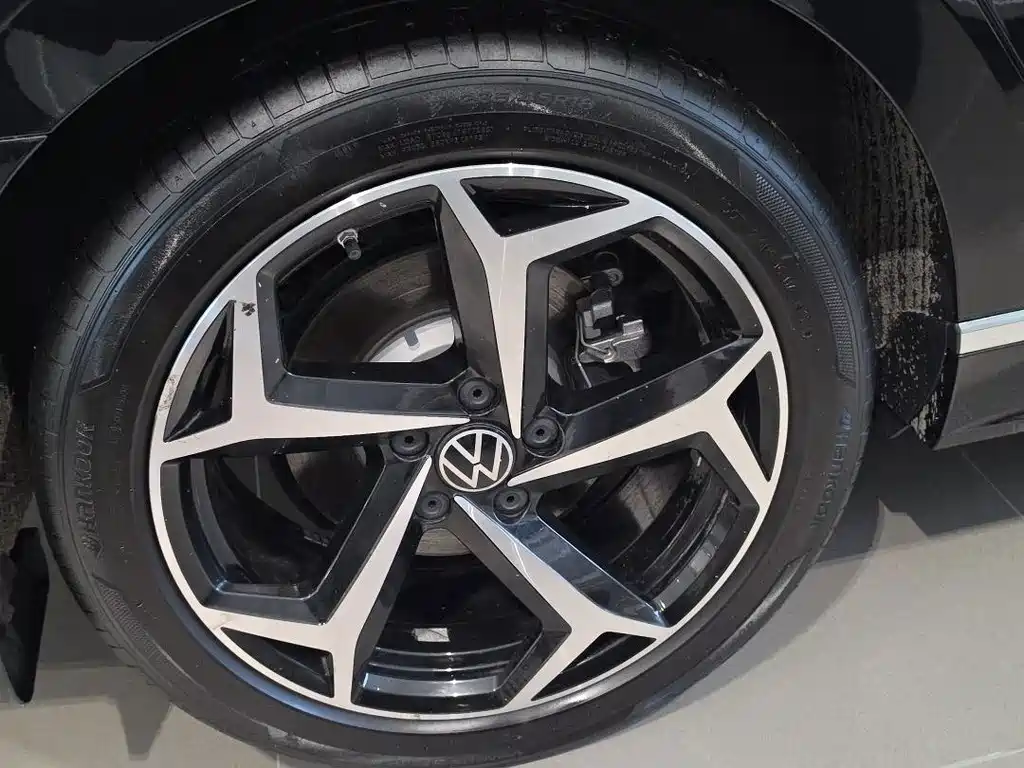 Volkswagen Magotan — миниатюра 7