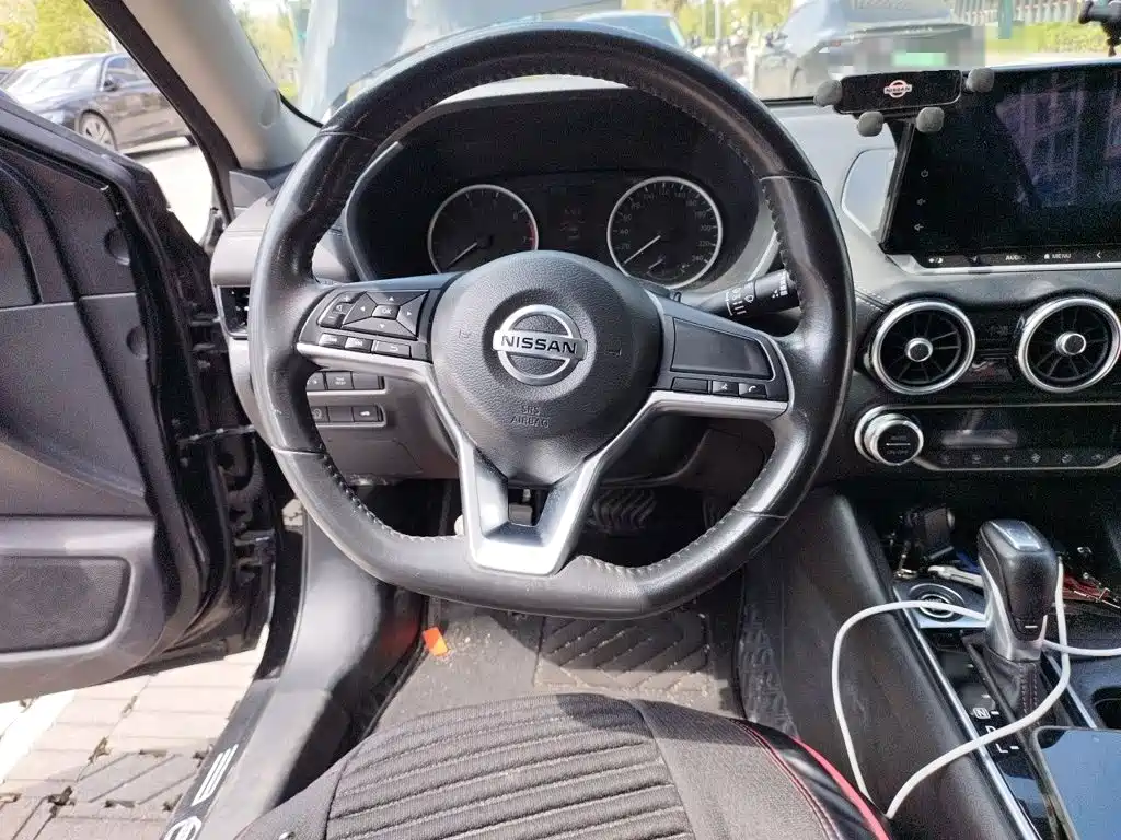 Nissan Sylphy — миниатюра 7