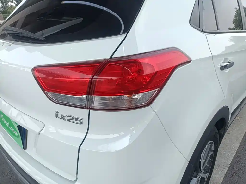 Hyundai ix25 — миниатюра 8