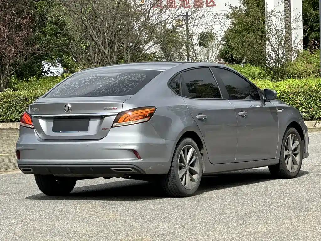 MG MG6 — миниатюра 14