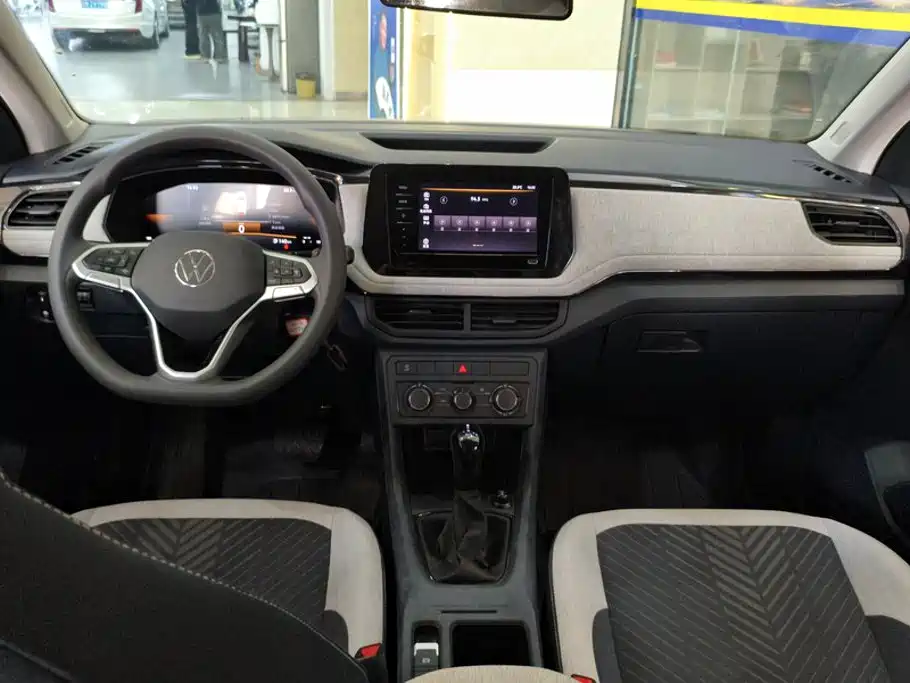 Volkswagen Tharu — миниатюра 12