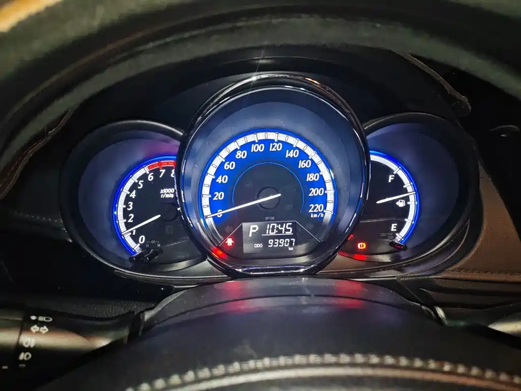 Toyota Yaris L — миниатюра 7