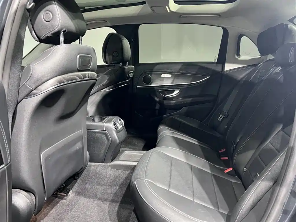 Mercedes-Benz E-Class E 2019 E 300 L Sport Fashion