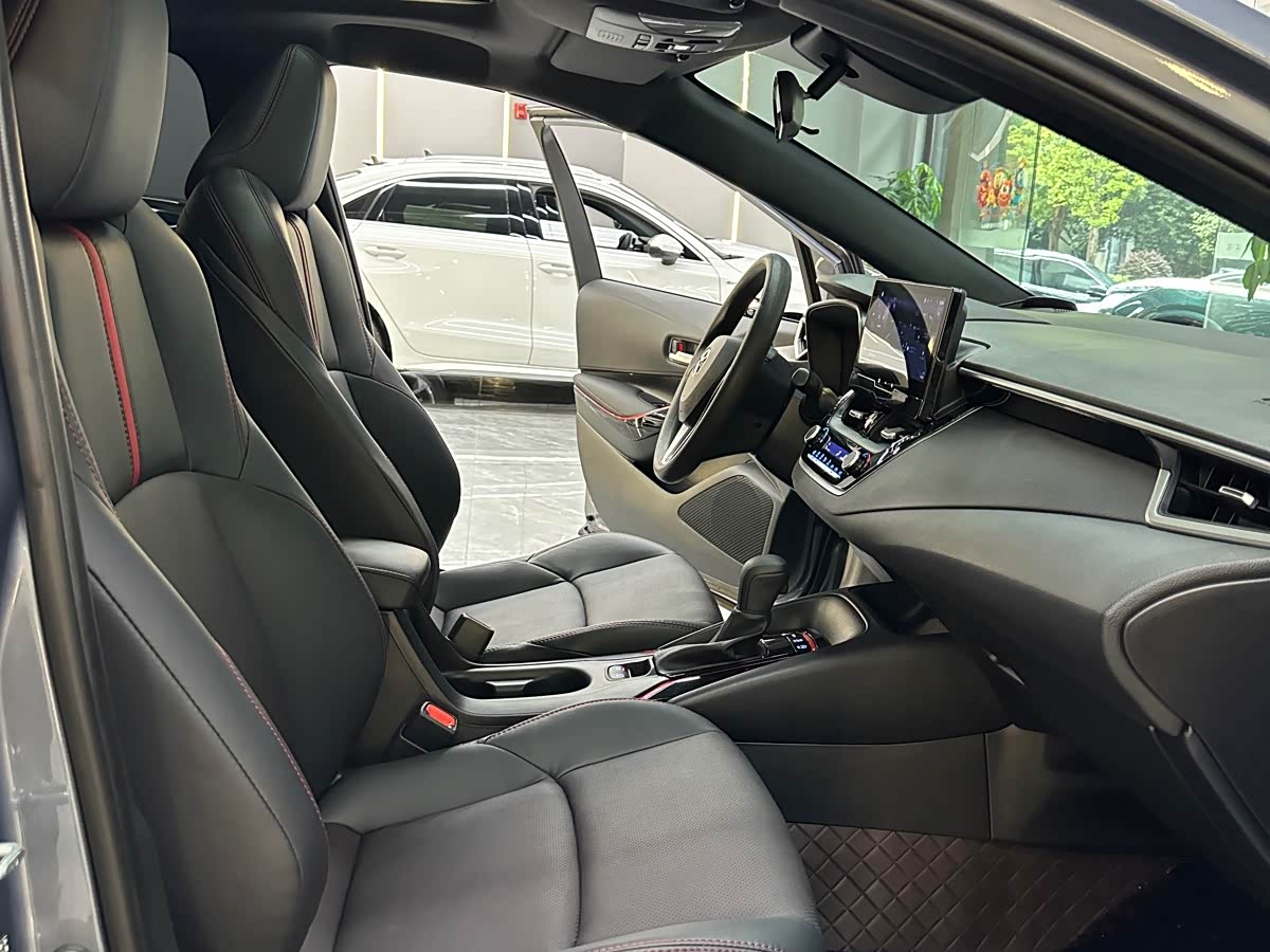 Toyota Levin 1.2 л 2023 г. Серебристо-серый, пробег 41600 км