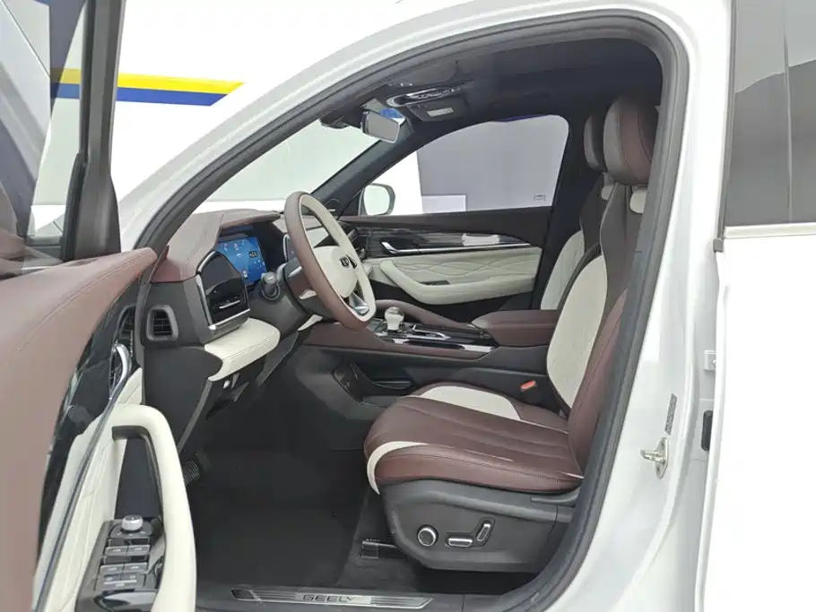 Geely Xingyue L — миниатюра 9