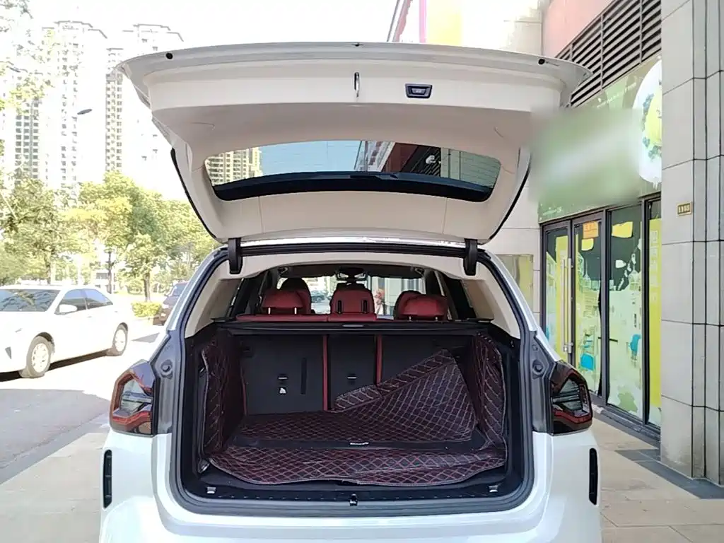 BMW iX3 — миниатюра 19