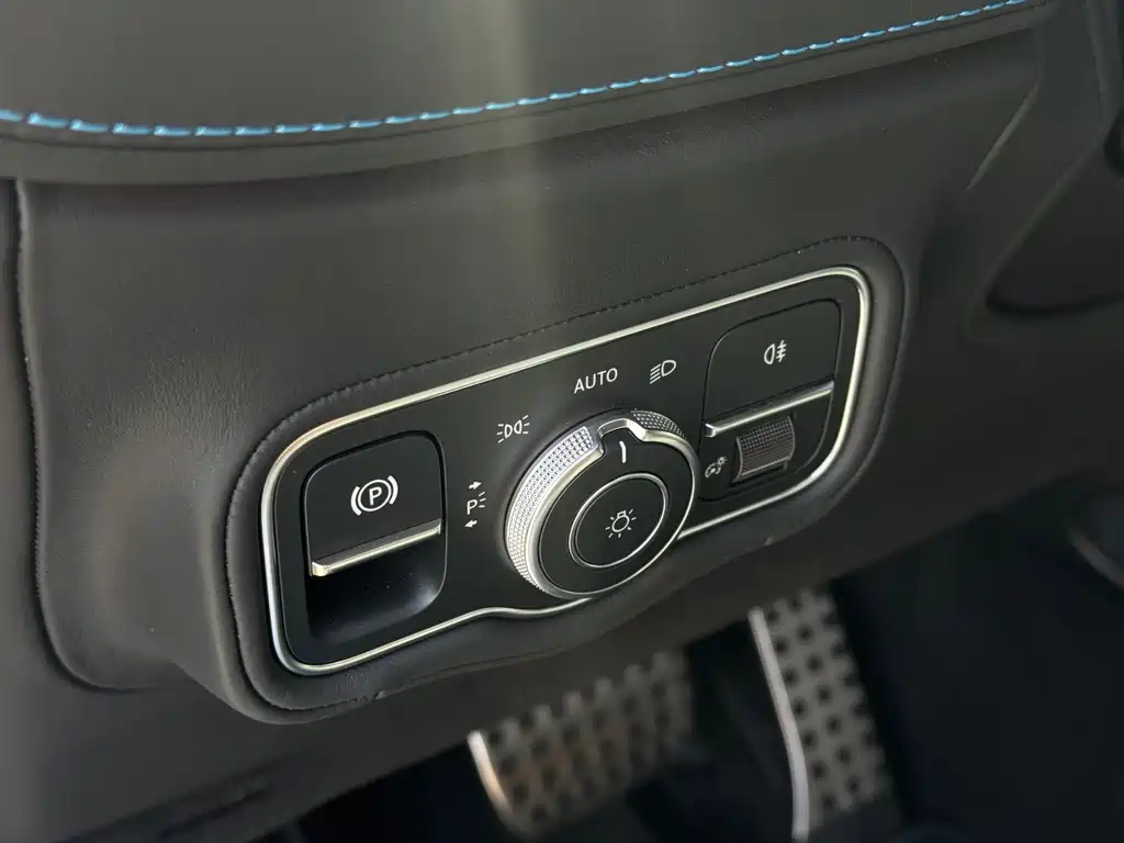 Mercedes-Benz G-Class New Energy — миниатюра 7