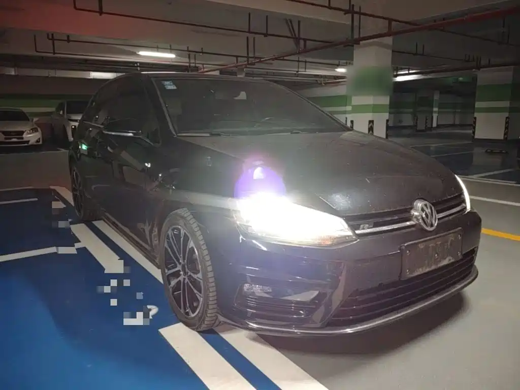 Volkswagen Golf — миниатюра 4