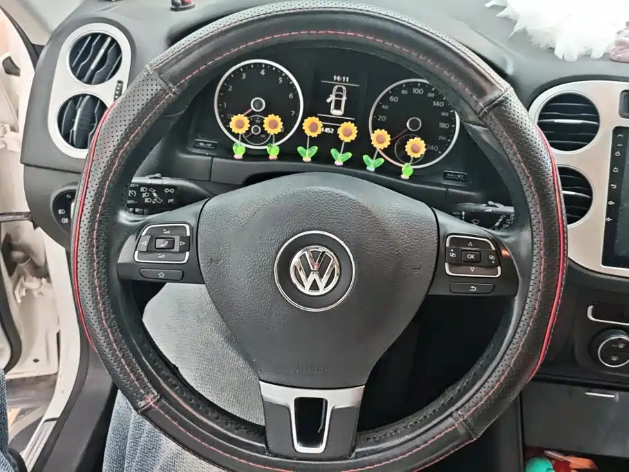 Volkswagen Tiguan — миниатюра 15