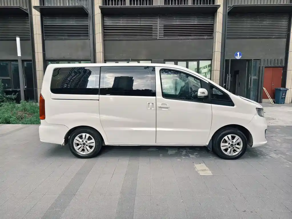 JAC Refine Refine M3 — миниатюра 5
