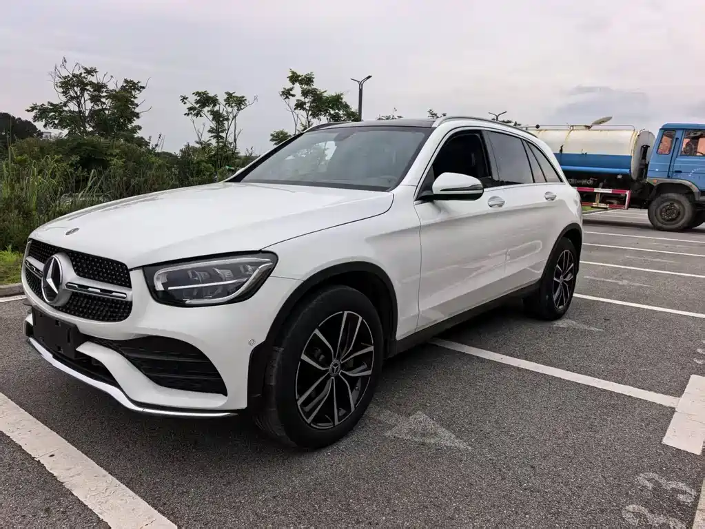 Mercedes-Benz GLC 2022 Facelift 2 GLC 260 L 4MATIC Luxury Type