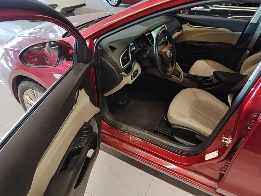 Buick Excelle — миниатюра 16