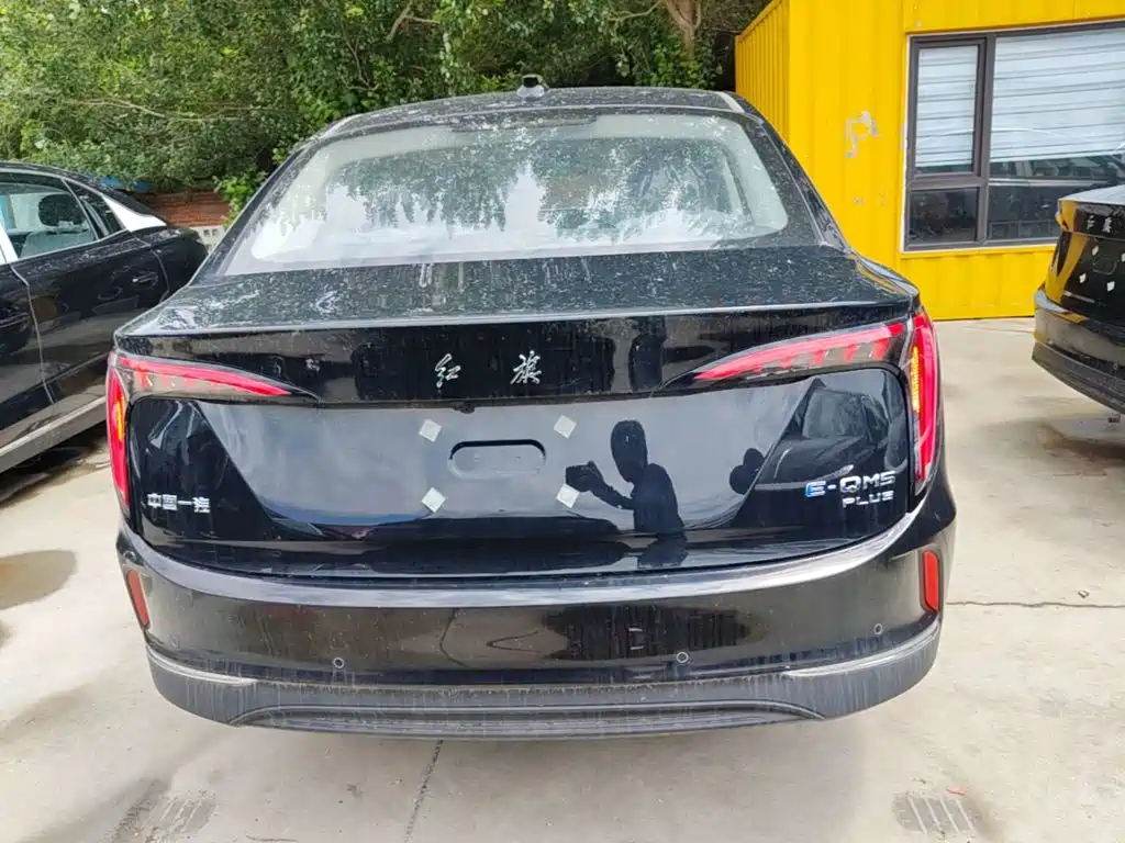 Hongqi E-QM5 2025 610km PLUS