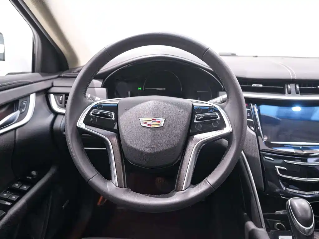 Cadillac XTS — миниатюра 21