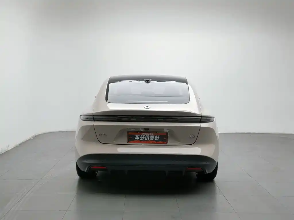 NIO ET5 — миниатюра 4