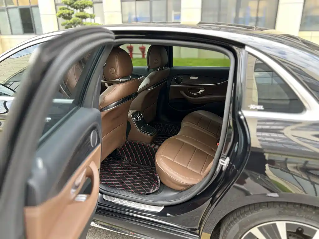 Mercedes-Benz E-Class New Energy — миниатюра 9